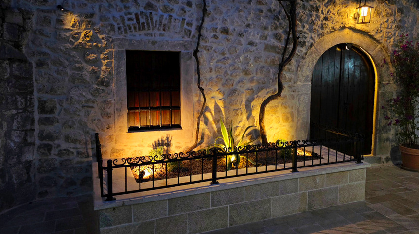 A POSTCARD FROM THE SOUTH OF REPUBLIKA SRPSKA: ANĐELKA’S GATE SHINES IN A NEW LIGHT